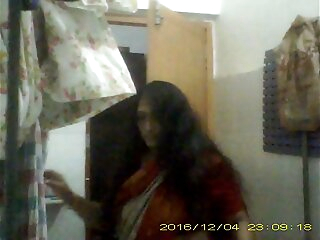 Sexy Full-grown Indian Milf Undressing will not individualize of saree Concerning Take a crap Teaser Video